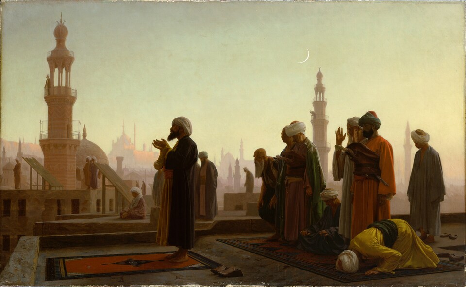Gemälde mehrerer Menschen im Gebet auf einer Dachterrasse bei Sonnenuntergang mit Minaretten im Hintergrund